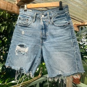 Levi’s shorts